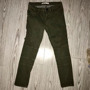 price drop!green cargo capri pants-blue notes💚💚